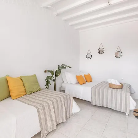 Dibellee Mykonos