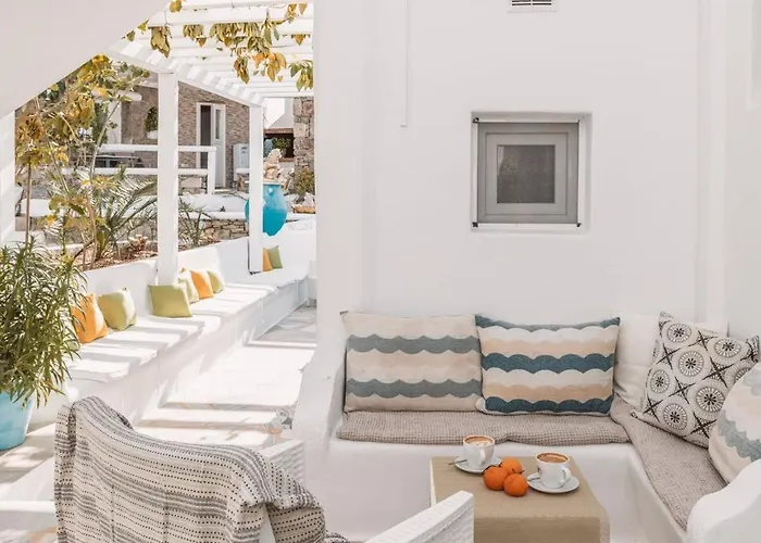 Dibellee Mykonos グラストロス