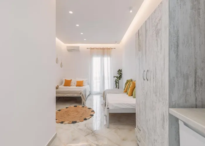 Dibellee Mykonos Aparthotel 4*