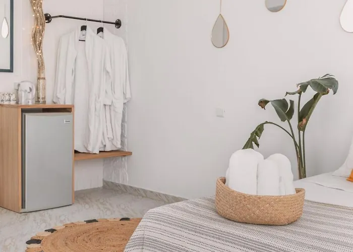 Dibellee Mykonos Aparthotel