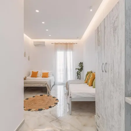 Dibellee Mykonos Apartahotel 3*