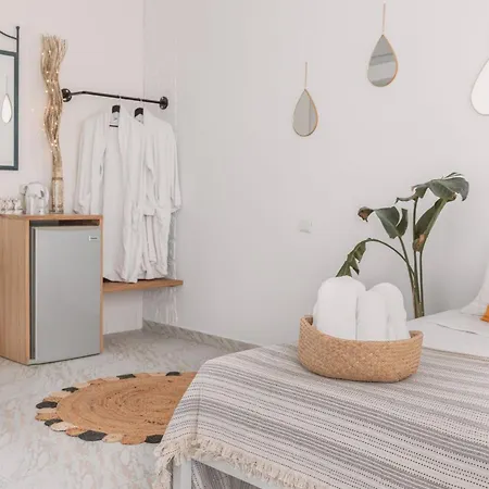 Dibellee Mykonos Apart-hotel