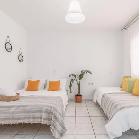 Dibellee Mykonos Apartahotel 3*