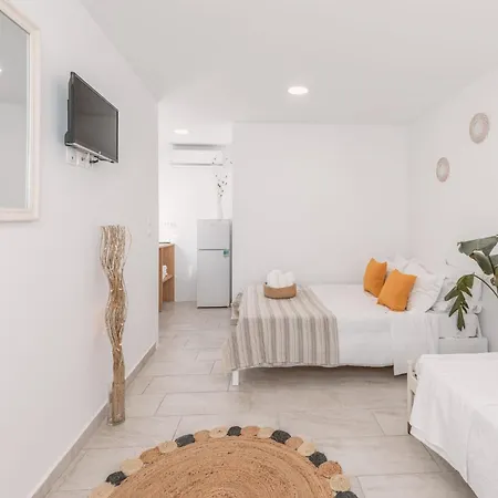 Apartahotel Dibellee Mykonos 3*