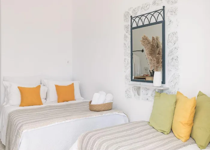 Aparthotel Dibellee Mykonos Studios 4*