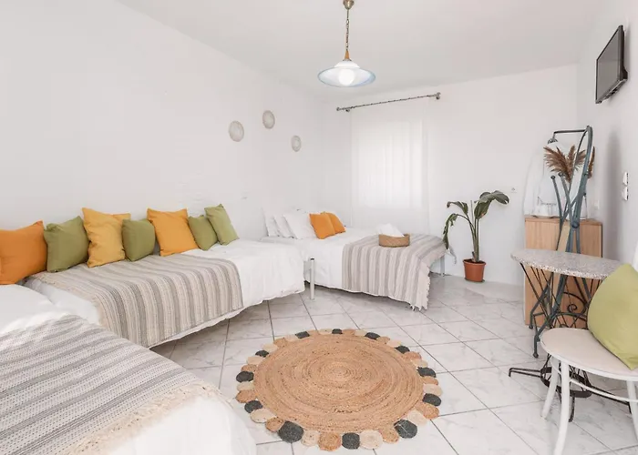 Dibellee Mykonos Studios