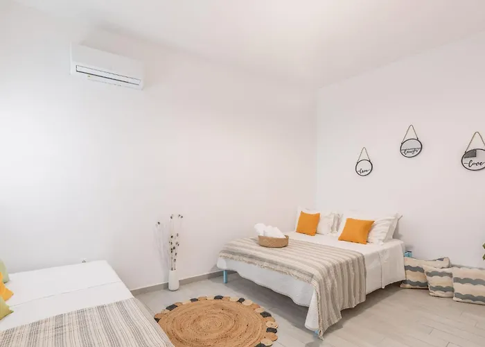 Dibellee Mykonos Studios 4*