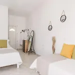 Dibellee Mykonos 公寓式酒店 格拉斯托斯