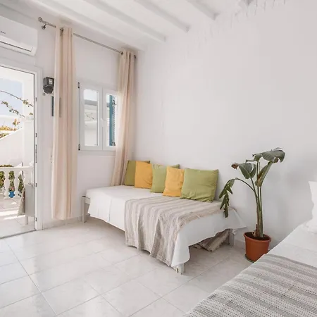 Dibellee Mykonos