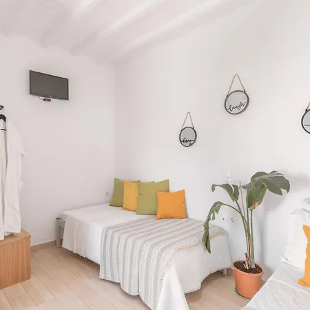 Dibellee Mykonos 3*